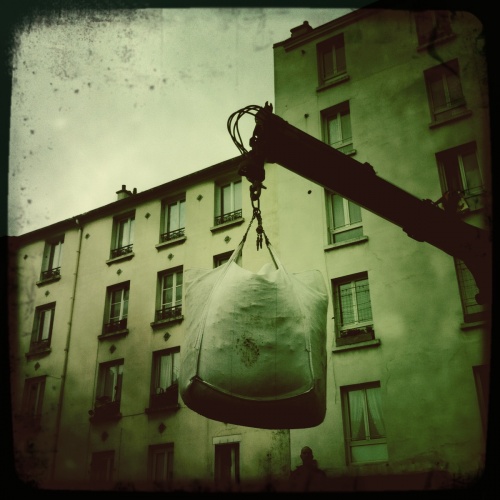 De la terre!