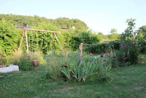 Chambre d'ôtes "Haut-Jardin" à Vignoux-sous-les-Aix
