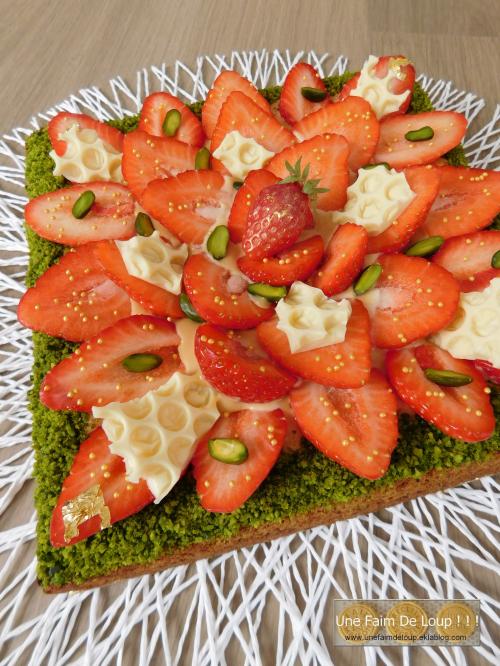 Sablé breton aux fraises & crème caramel 