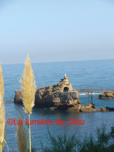Biarritz : Le rocher de la Vierge