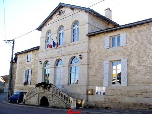 -L'Eglise Saint Pierre