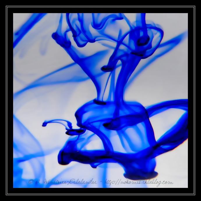 A l'encre de chine