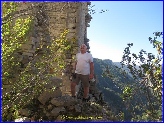 Gorges du Tarn, le Castelas de Hauterives