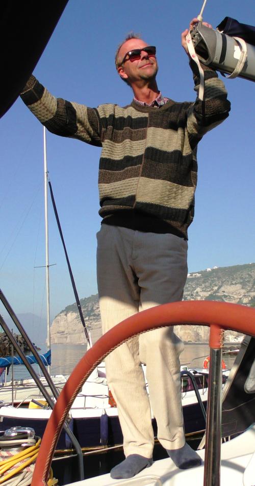 Le meuble de l'Océanis 393 est fini !