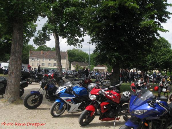 Le rallye du cochon est passé à Châtillon sur Seine