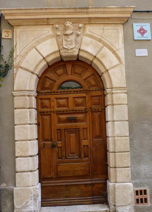 Saint-Saturnin-les-Apt (Vaucluse)