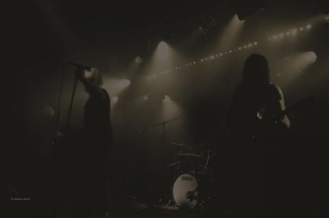 SILVER GRIME - "Healed By The Dark" Lyric Vidéo