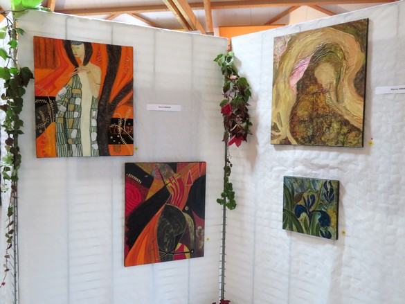 Au Salon d'Automne de Chamesson en 2024, 35 peintres ont présenté 165 tableaux, tous plus beaux les uns que les autres !