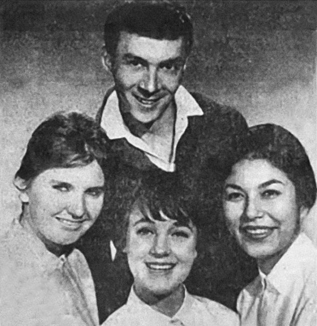 The Dell-Coeds 