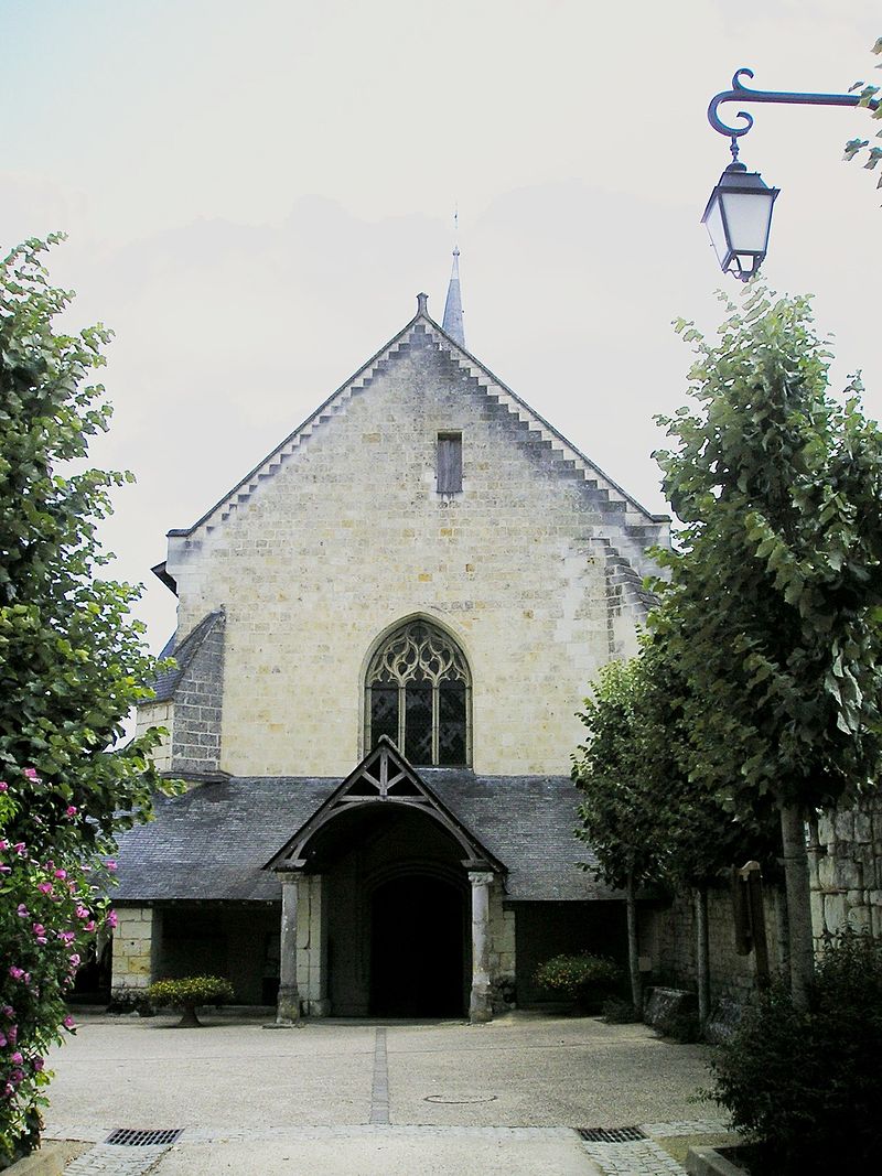 Fontevraud-l'Abbaye, Saint-Michel.jpg