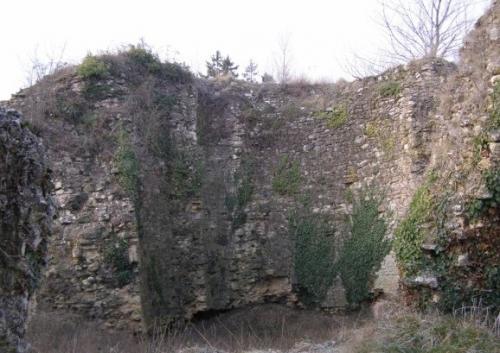 Bourg-le-Roi ( Sarthe )