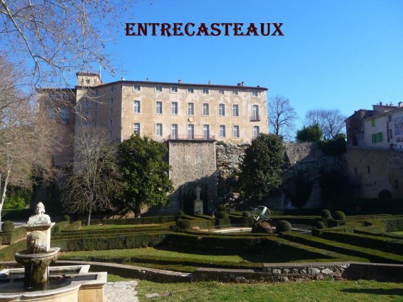 CHATEAU D'ENTRECASTEAUX 