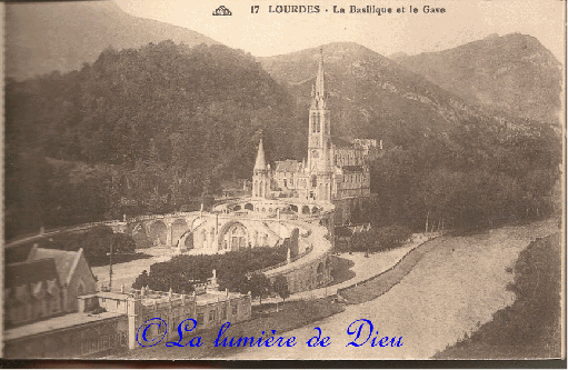 Lourdes : la basilique du Rosaire