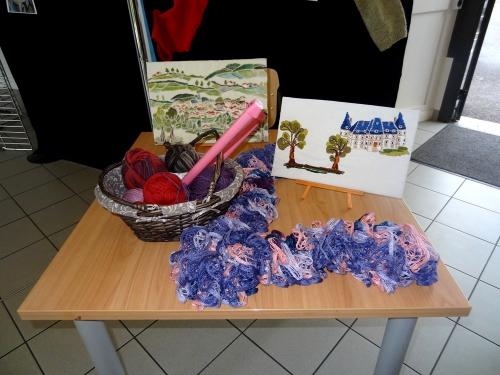 Une belle exposition de tricots, broderies, crochet organisée par les Amis du CSCL