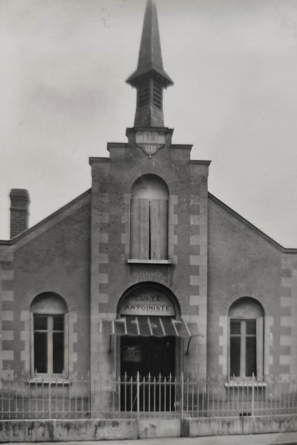 Temple de Tours #1 (Archives du Temple de Retinne)