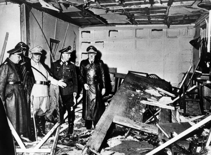 Hitler... ou l'histoire peu ordinaire d'un "Trompe la mort" particulier