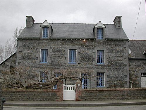 maison-10-rue-JM-Lamenais.jpg