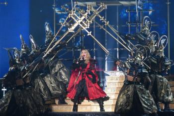 Madonna - Rebel Heart Tour - 2015 10 01 - Detroit, MI, USA (40)