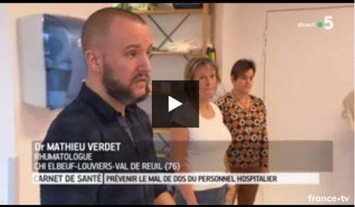 Mathieu le rhumato qui fait faire du gainage