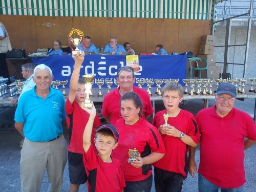 DANIEL ROCHE UN GRAND PERE HEUREUX