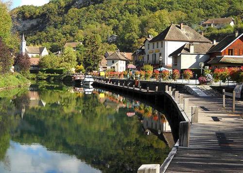 Chanaz  (Savoie)