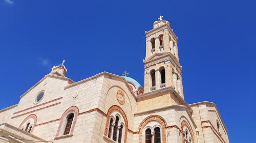 SYROS, l'orthodoxe...