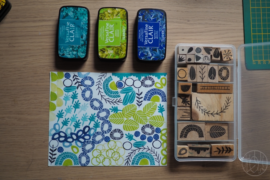 Tampons gravés pour compositions fleuries