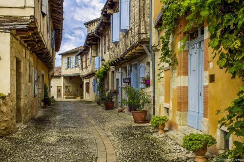 ╰⊱♥⊱╮ღ꧁  32 Le Gers ꧂ღ╭⊱♥≺