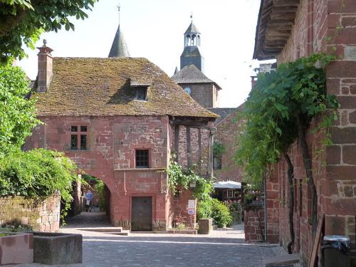 Collonges-la-Rouge  (Corrèze)  1ère partie