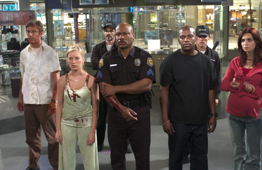 DAWN OF THE DEAD (2004)
