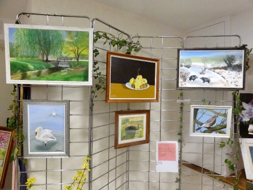 L'exposition des peintres de l'atelier peinture à l'huile de Sainte Colombe sur Seine...