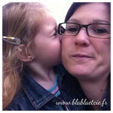Maman comment elle s'appelle ta maman, elle est où ta maman ?
