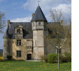LES REMPARTS D'ARGENTELLES (Orne)