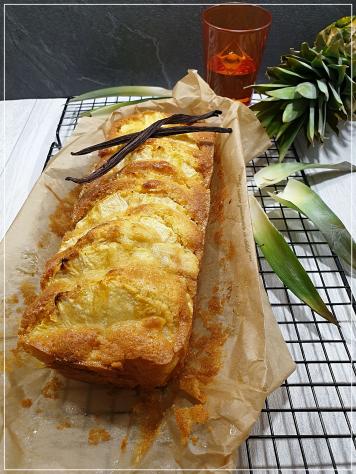 CAKE A L'ANANAS ET AU RHUM