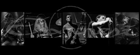 ESOGENESI - Détails et extrait du premier album Esogenesi