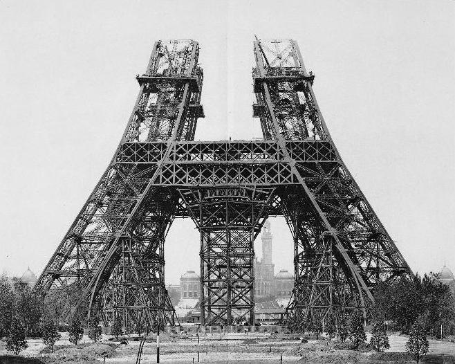 tour eiffel  contruction 1888