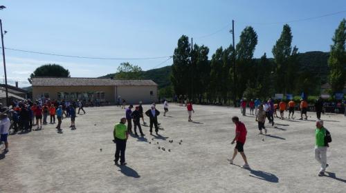 Quelques Villeneuvoie et Lavilledieu au fédéral quadrettes vérérans à Valvigneres 
