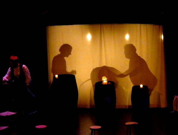 "Au cabaret du lapin agile", un joyeux et émouvant spectacle a ravi le public au théâtre Gaston Bernard de Châtillon sur Seine.