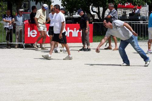 NOS VILLENEUVOIE A ST GERMAIN 8 AOUT 2011