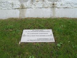 Plaque hommage