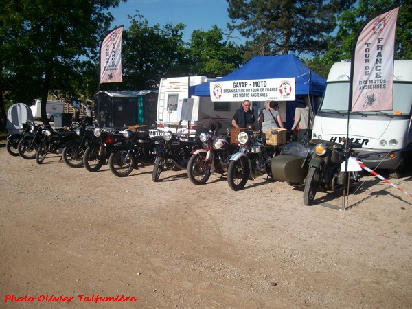 "Moto Légende" à Prenois...