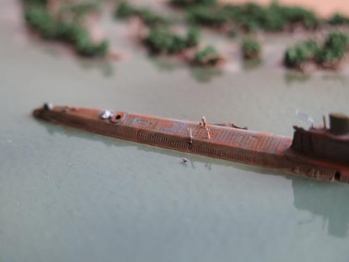 Ferrailleurs et petits baigneurs