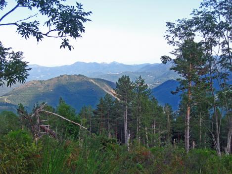 Sur les hauteurs d'une vallée âpre - Le Tour du Vallespir - Etape 3 : Saint-Guillem - Prats-de-Mollo  15 kms.
