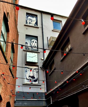  Le street-Art dans les pubs de Belfast sur Donegall Street