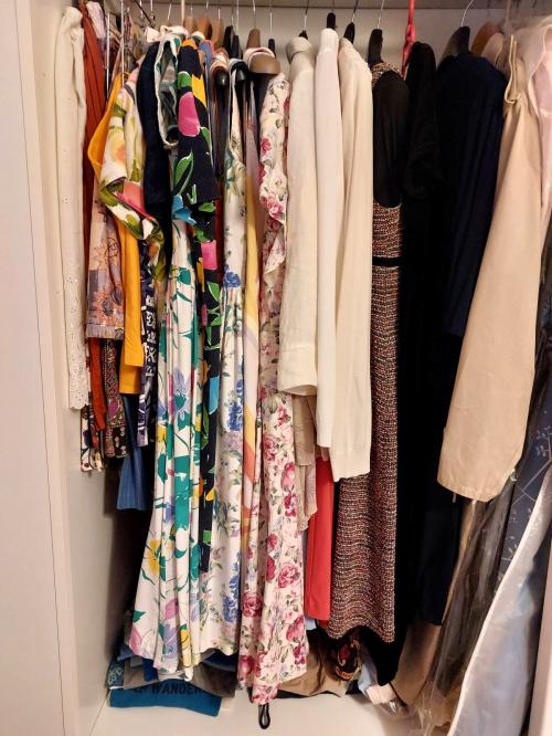 Un peu de rangement dans l'armoire ... !