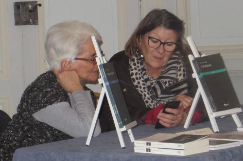 AU SALON DU LIVRE