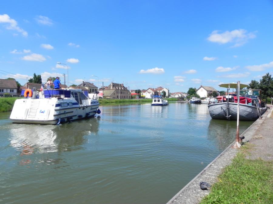 Paray le Monial suite ...  dept 71