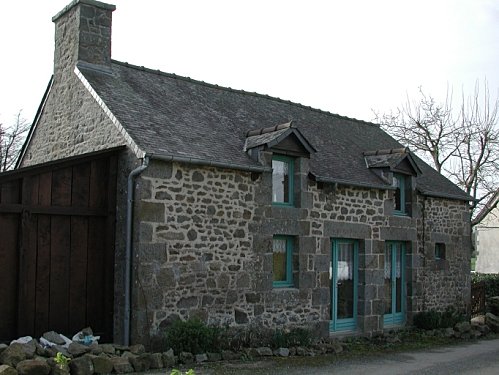 MAISON-LE-ROCHER-TIZON.jpg