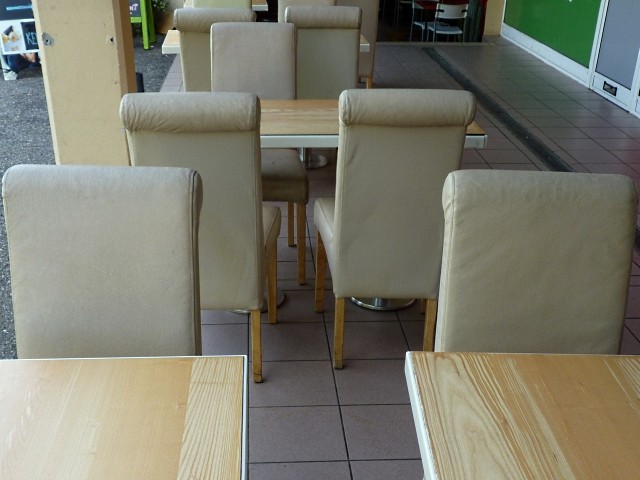 13 Sièges et chaises 12 Marc de Metz 30 10 2011