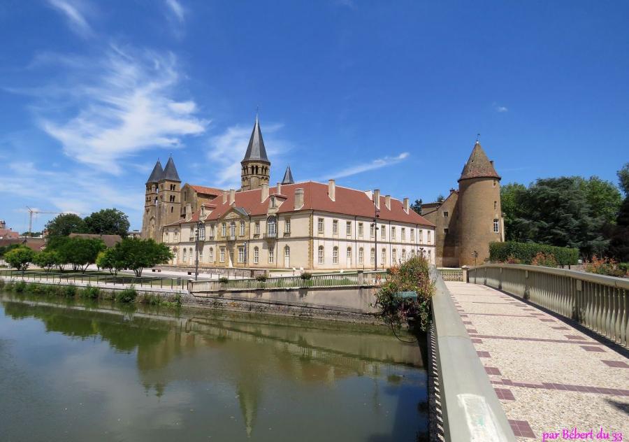 Paray le Monial (71)